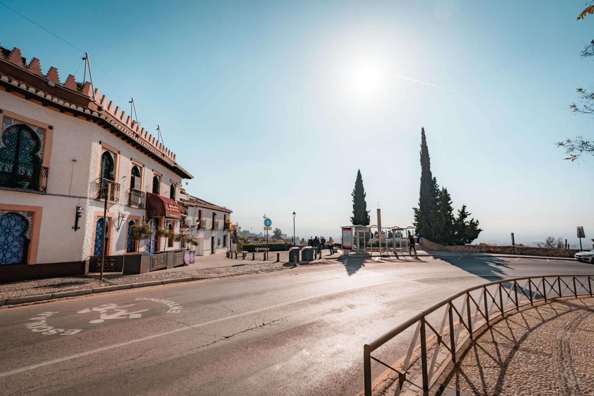 Апартаменты Qh Mirador De San Cristobal Гранада Экстерьер фото